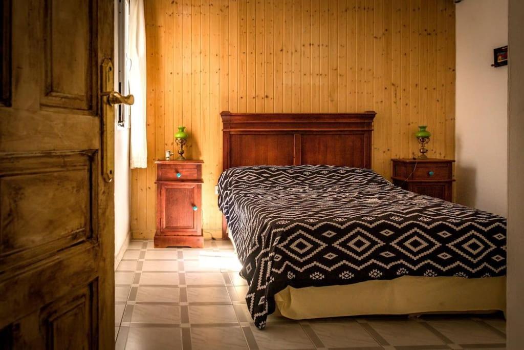 Alameda De Hercules - Peral Appartement